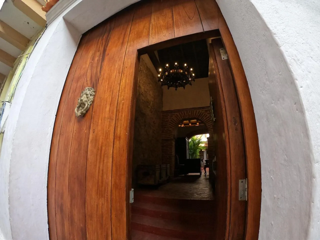 Columbus House Hotel Cartagena 2*,